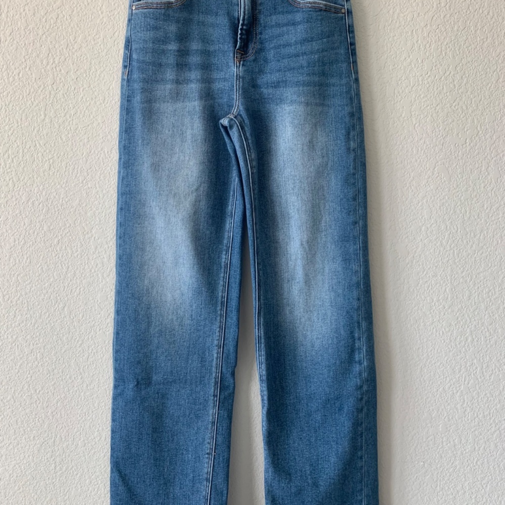 Risen Jeans